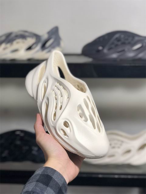 Y FOAM RUNNER Sandals White;